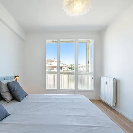 Appartement A 100M De La Plage, Climatise Cagnes-sur-Mer Buitenkant foto